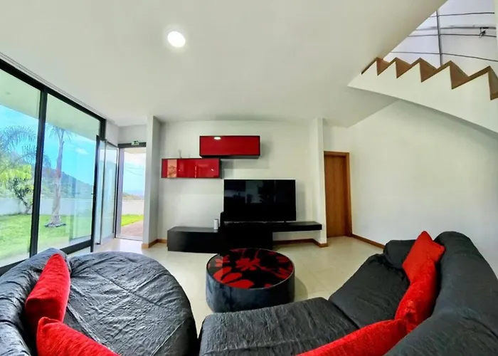 Salt And Pepper House