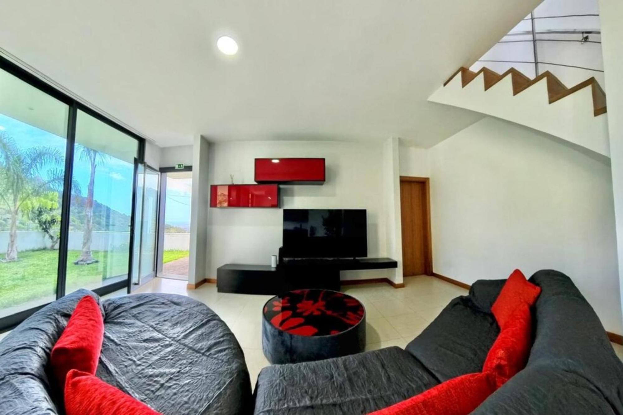 Villa Salt And Pepper House Machico (Madeira)