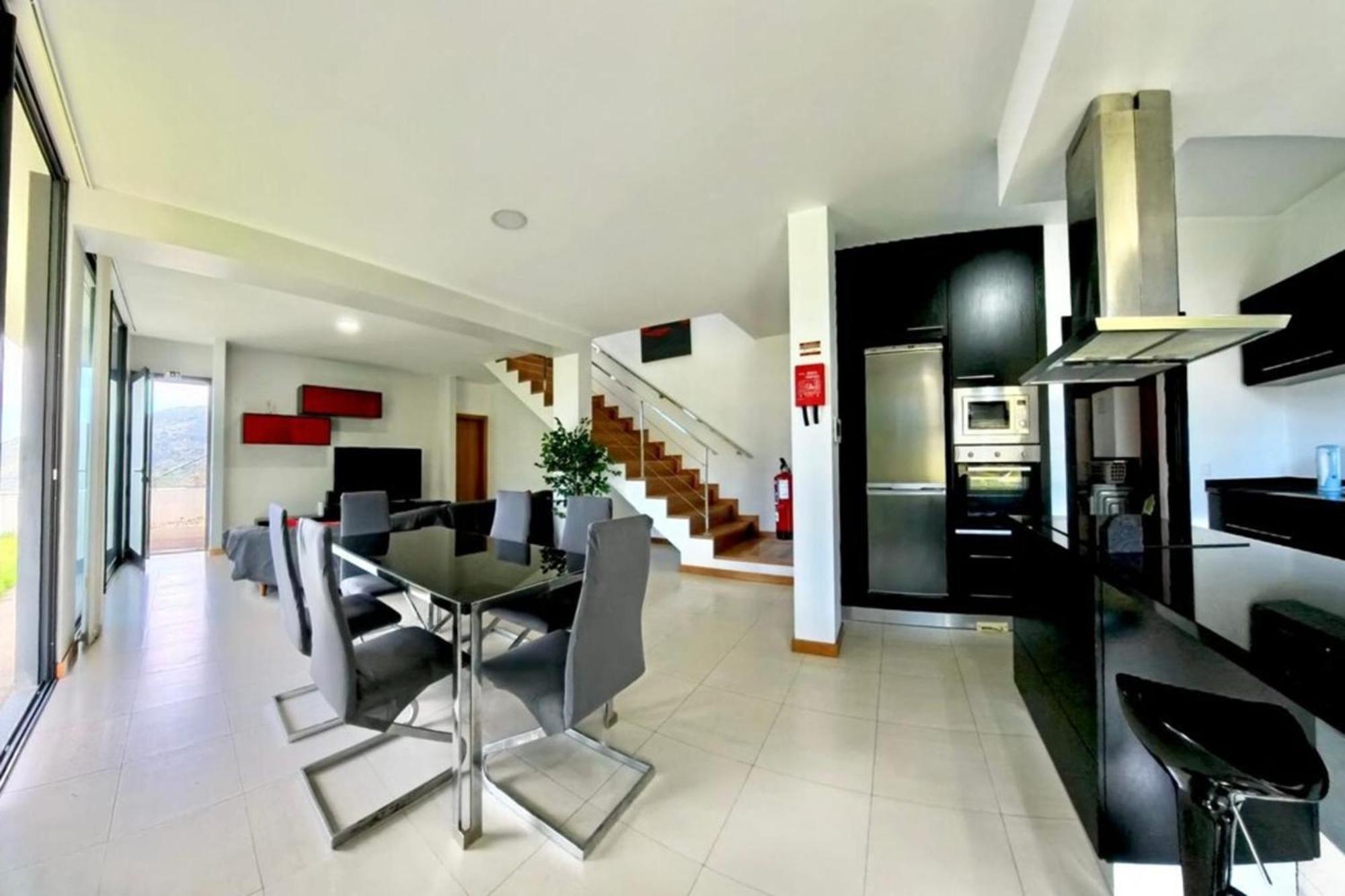 Salt And Pepper House Villa