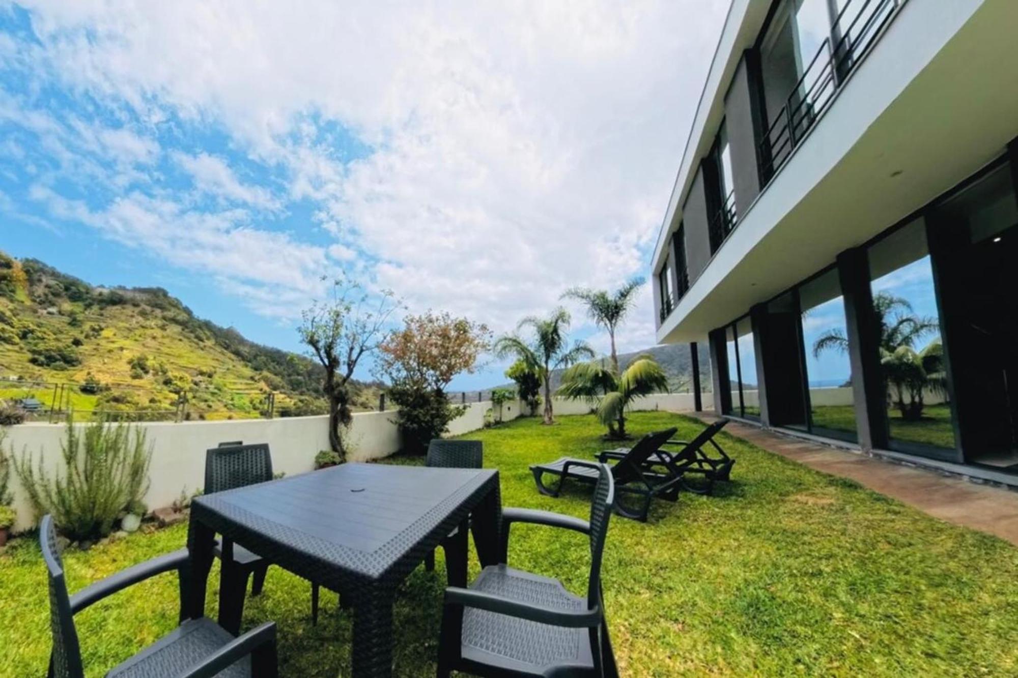 Villa Salt And Pepper House Machico (Madeira)